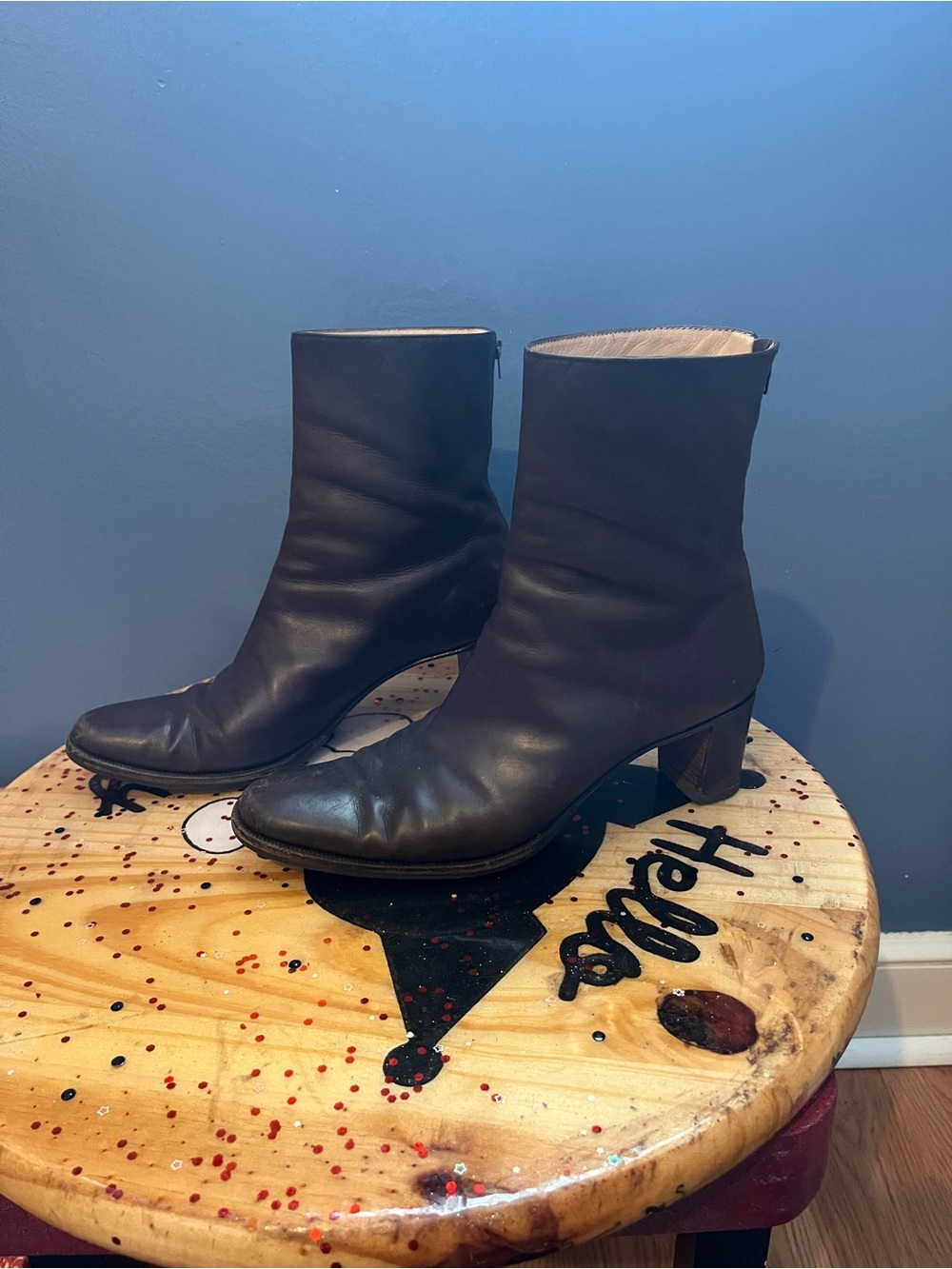 Sz 38 1/2 (8) Women's Dark Brown Leather Mid-Calf Heeled Boots